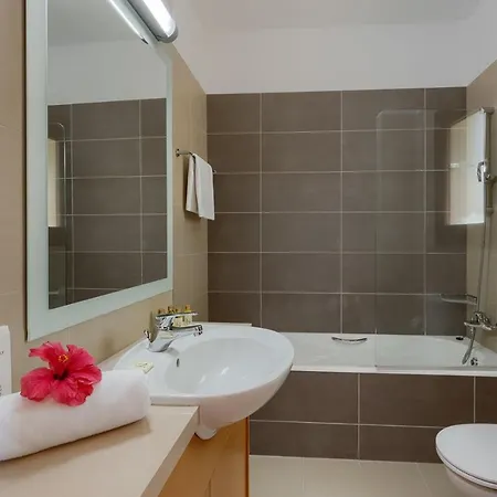 Villa Aphrodite Hills Junior Villas Junior J008 Air Conditioning Private Pool 3 Bedrooms P